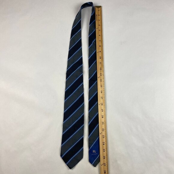Burberry London Black Blue and Gray 100% Silk Striped Tie - Picture 10 of 11